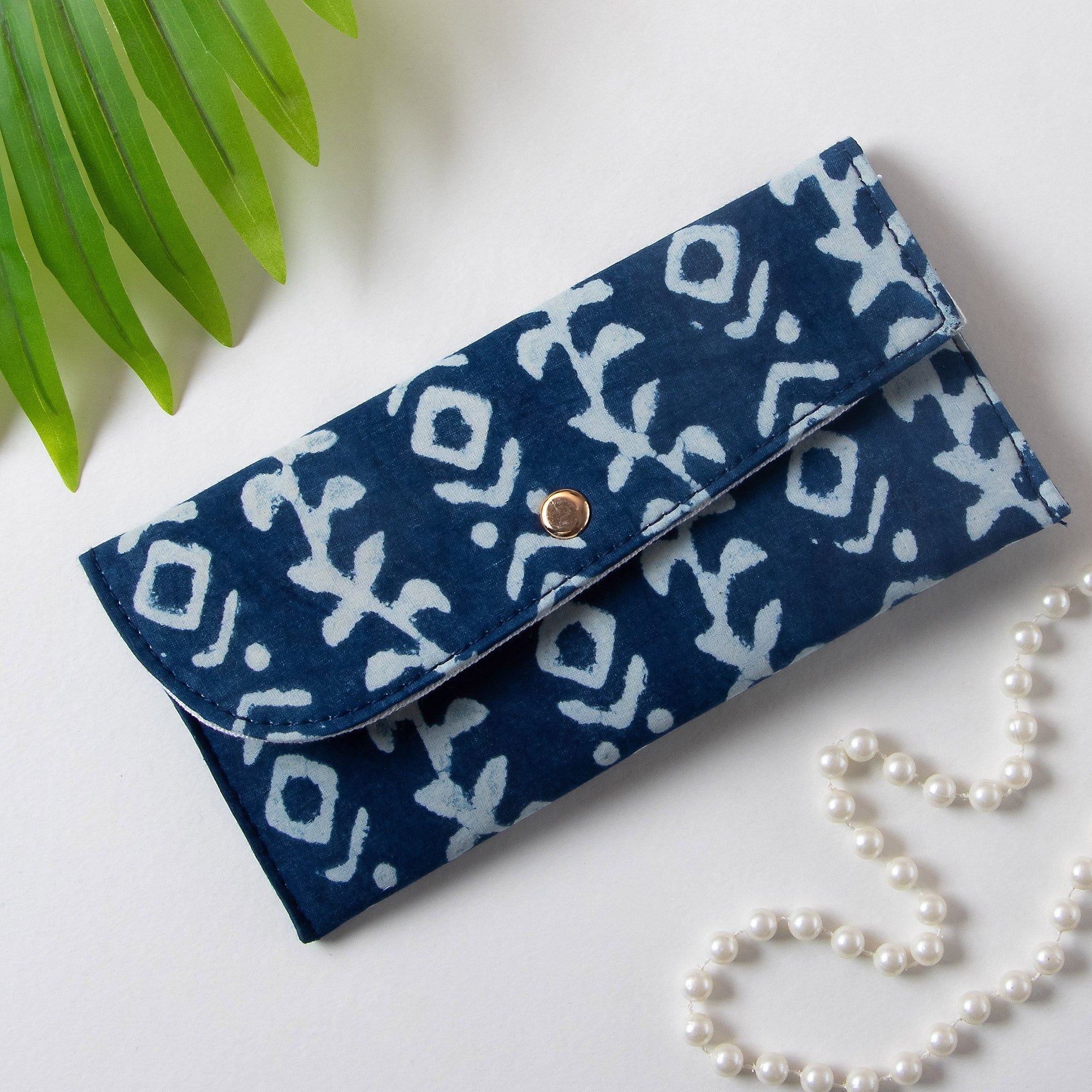 Beautiful Indigo Blue Clutches For Daily Use